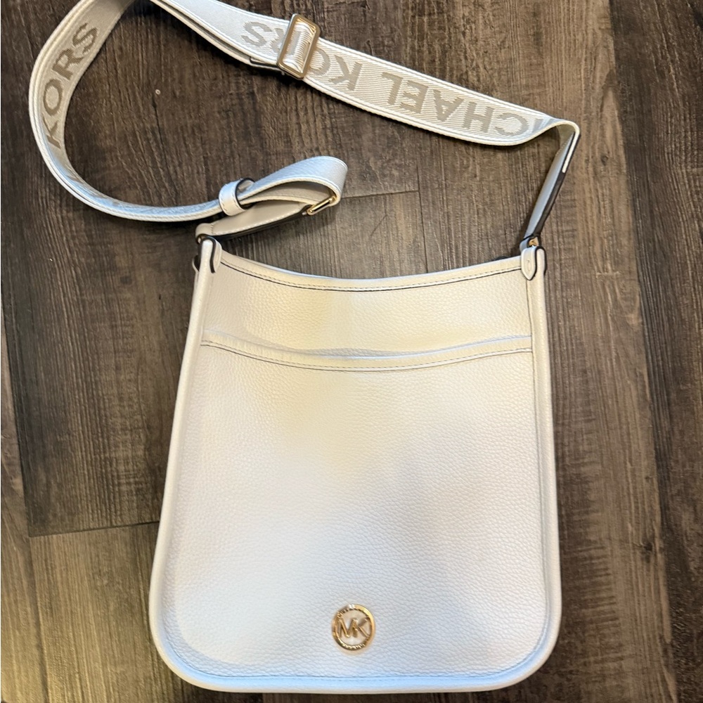 Michael Kors White Crossbody Bag with Gold Logo